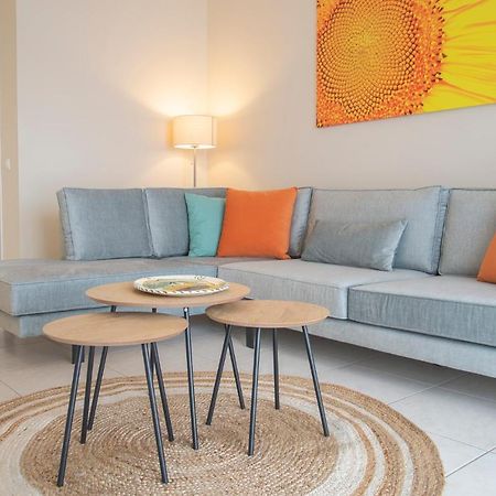 Néa Mákri Helios: Charming Beach Home Next To Crystal Waters מראה חיצוני תמונה